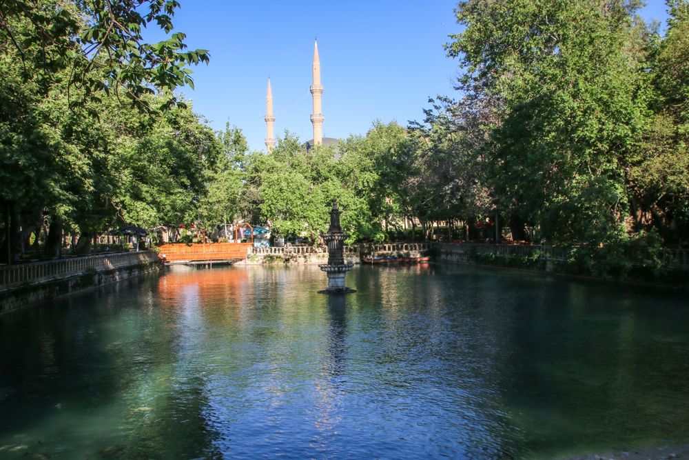 Nemrut’un Ölümü ve AynZeliha Gölü